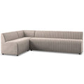 Sofa narozna o zaokraglonej formie z naturalnym charakterem w odcieniu szarosci